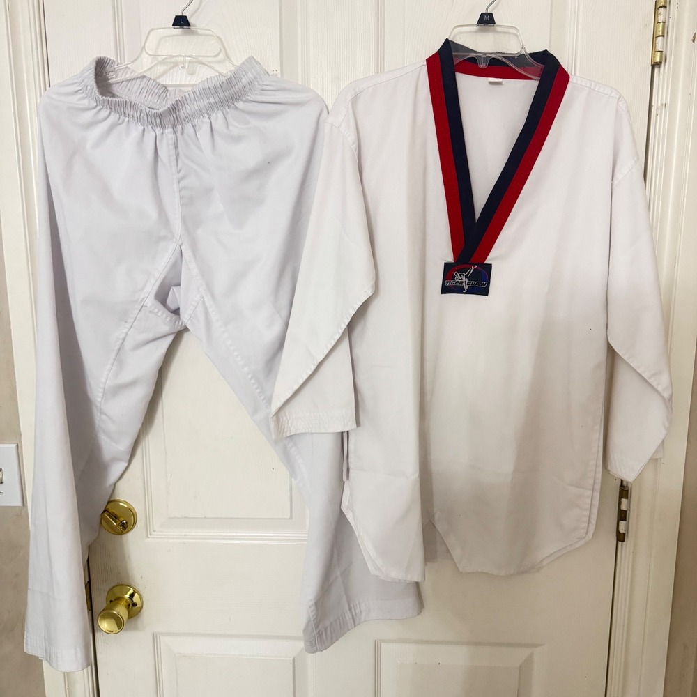 Tiger Claw Taekwondo Uniform Set White Red Black V-Neck Dobok Size 3 Mens Womens